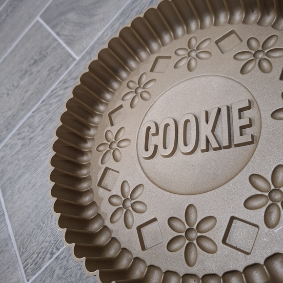 Cookie Pans - Picture 7 of 9